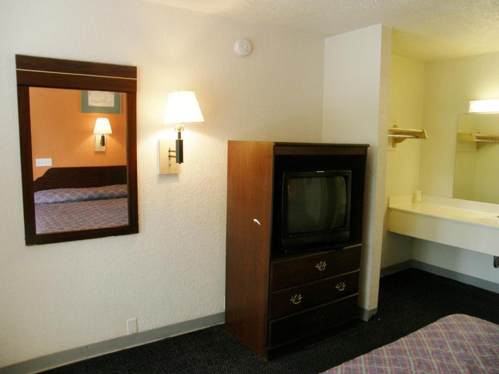 Economy Inn - Wesley Chapel Decatur Habitación foto